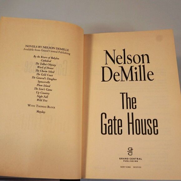The Gate House By Nelson DeMille 2008 First Edition Hardcover - Picture 6 of 8